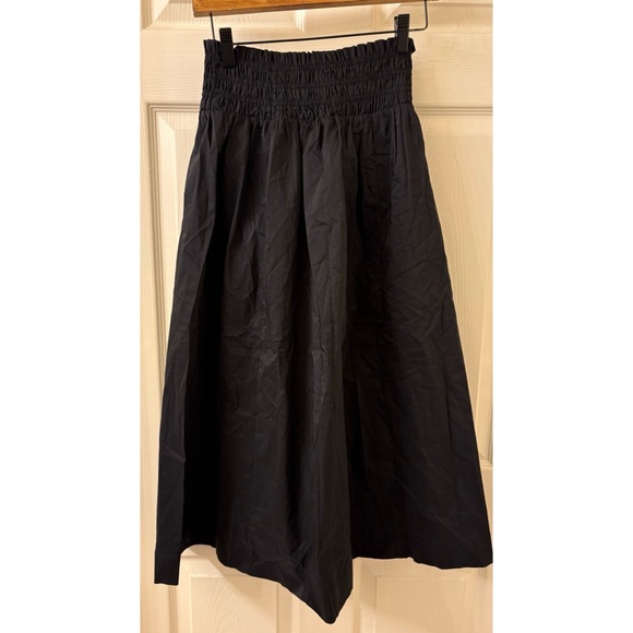 Lulus Dresses & Skirts - Lulus midi skirt high rise